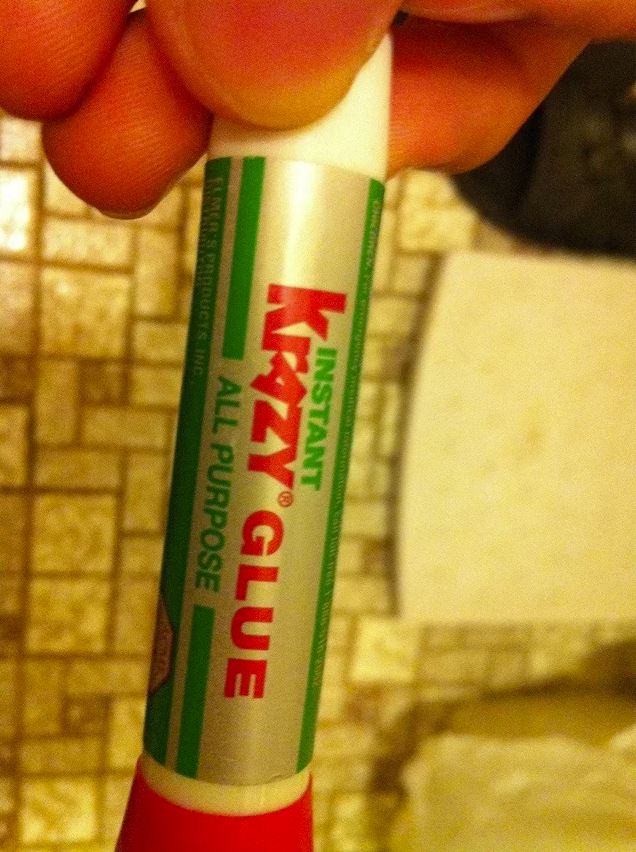 What are the ingredients in Krazy Glue?
